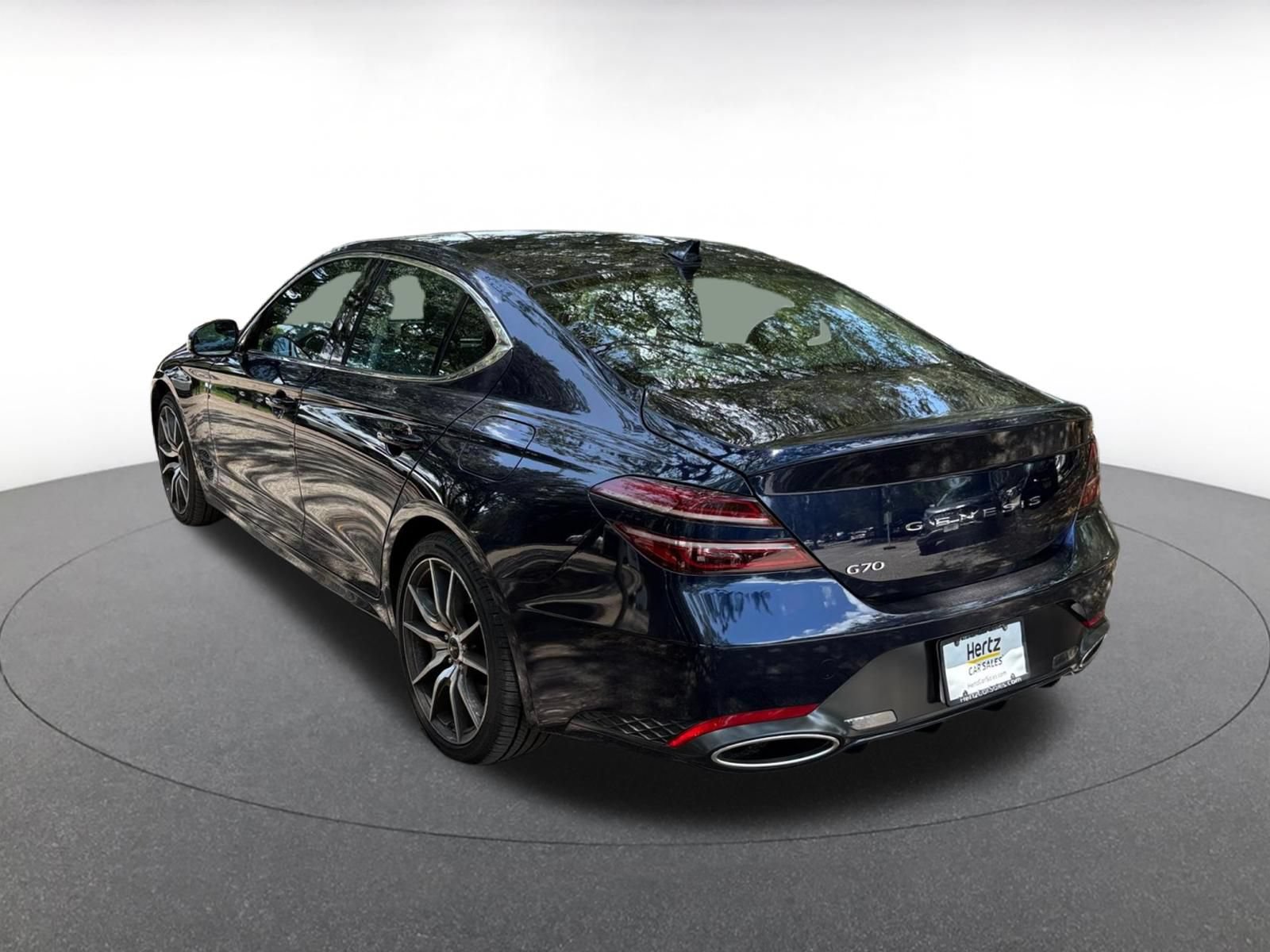 Used 2026 Genesis G70 2.5T RWD image 5