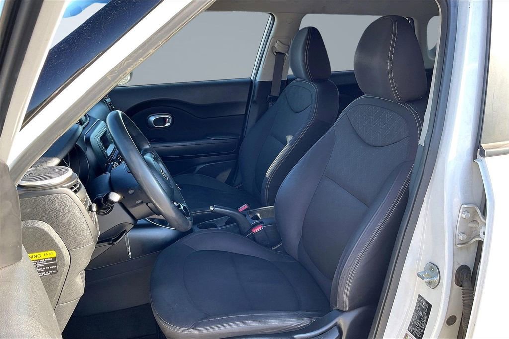Used 2016 Kia Soul image 23