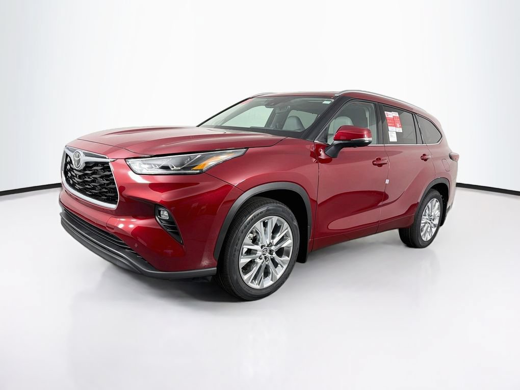 New 2026 Toyota Highlander Limited AWD/4WD image 3