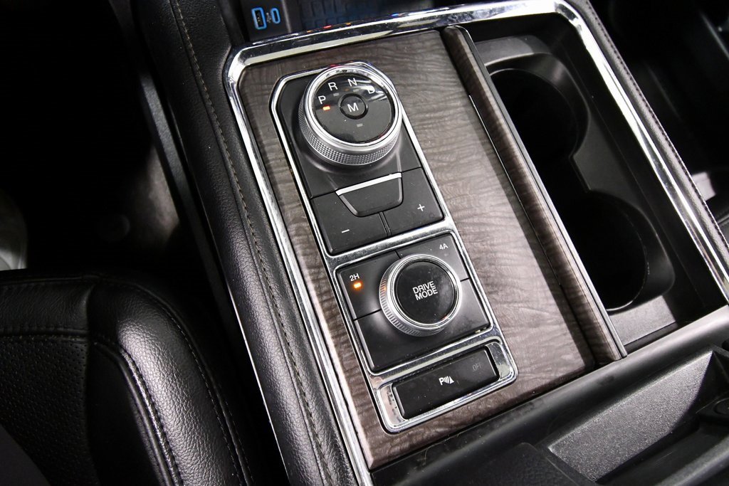 Used 2020 Ford Expedition Max Limited image 24