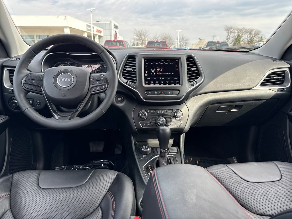 Used 2023 Jeep Cherokee Trailhawk w/ Premium Leather Package image 13