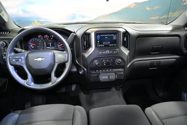 Used 2025 Chevrolet Silverado 1500 Custom w/ Turbomax Blackout Package AWD/4WD image 63