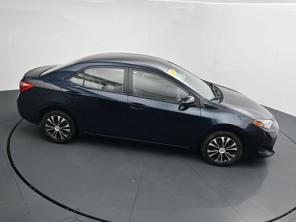 Used 2019 Toyota Corolla LE FWD image 34