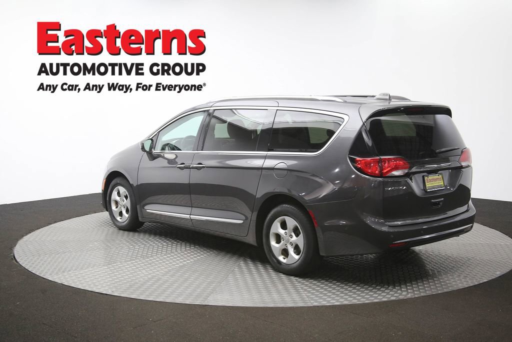 Used 2017 Chrysler Pacifica Touring-L Plus w/ Advanced Safetytec Group FWD image 66