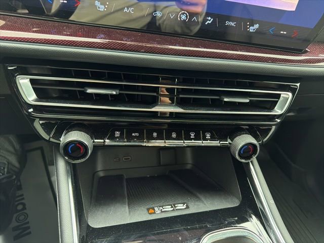 Used 2026 Chevrolet Traverse Z71 w/ Driver Confidence Package image 16