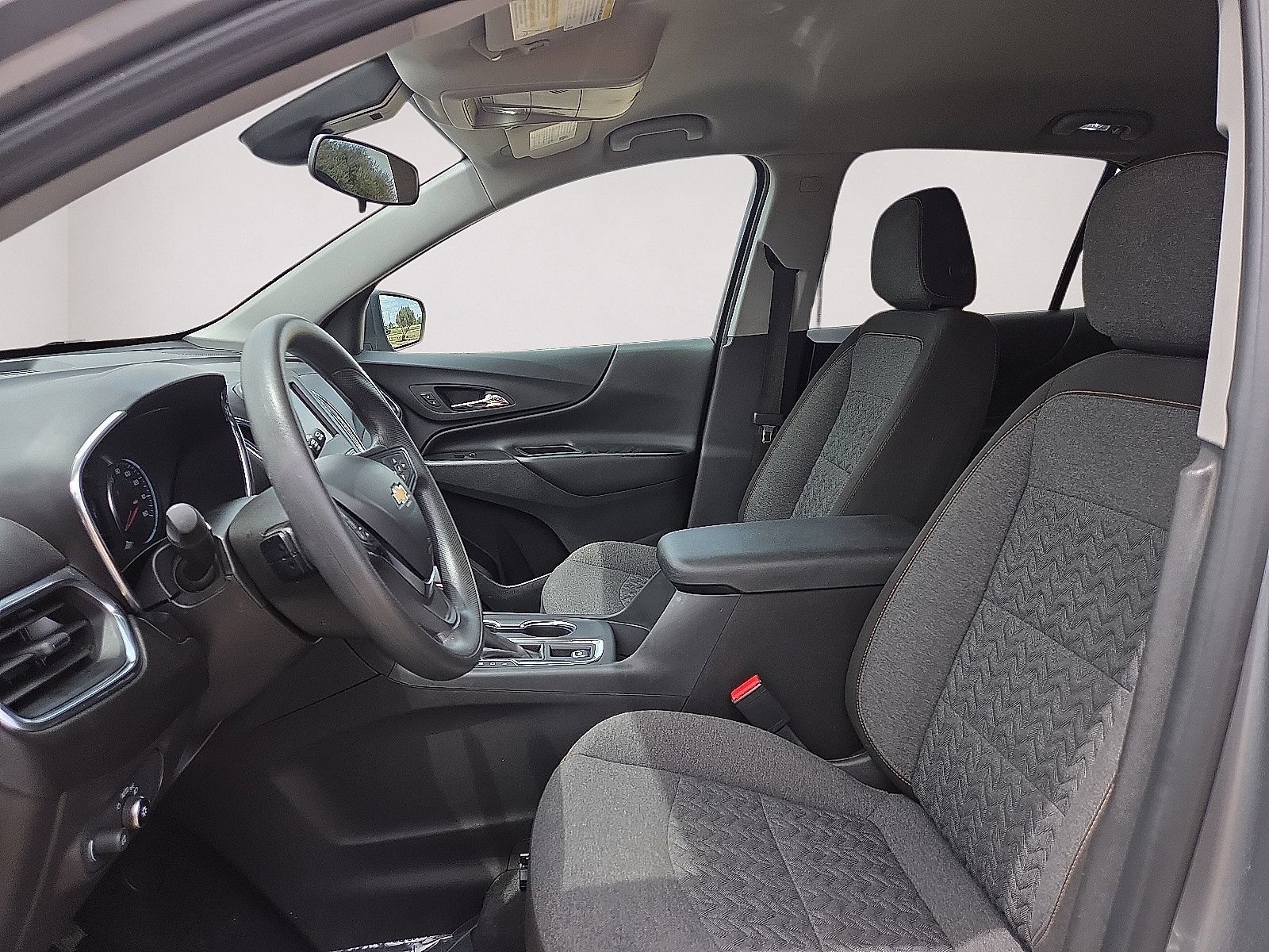 Used 2023 Chevrolet Equinox LT AWD/4WD image 24