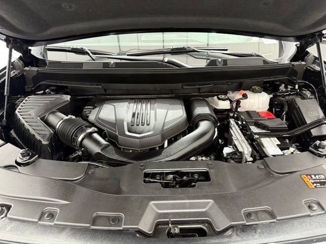 Used 2025 GMC Acadia AT4 image 9