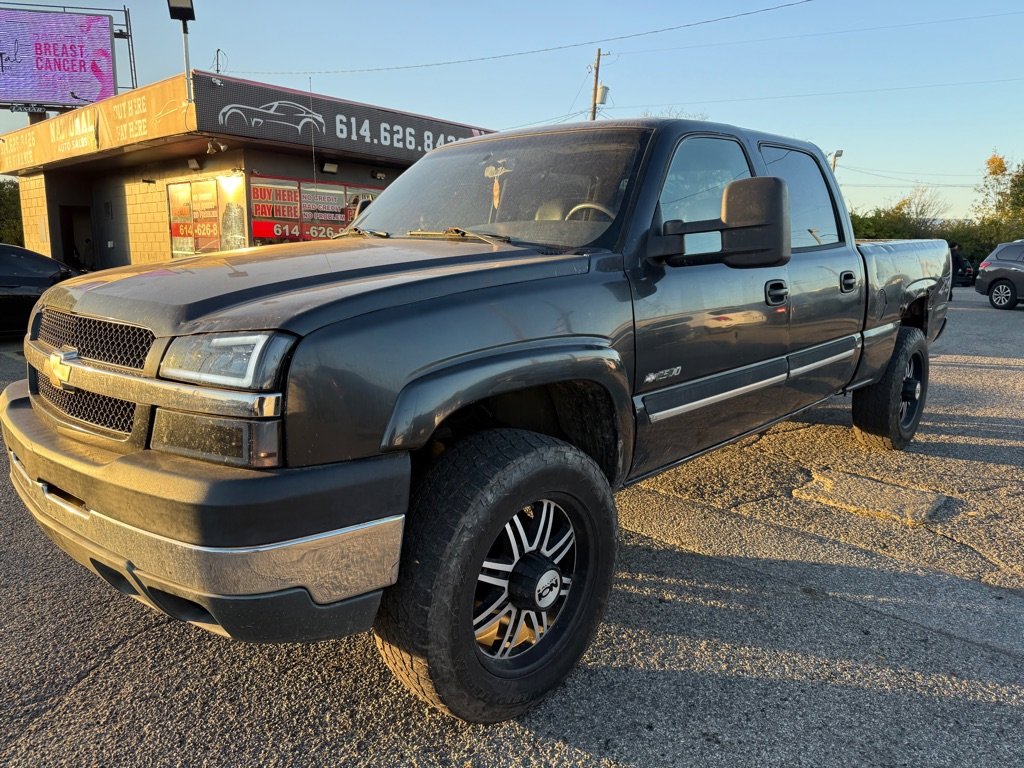 Used 2004 Chevrolet Silverado 2500 LS image 1