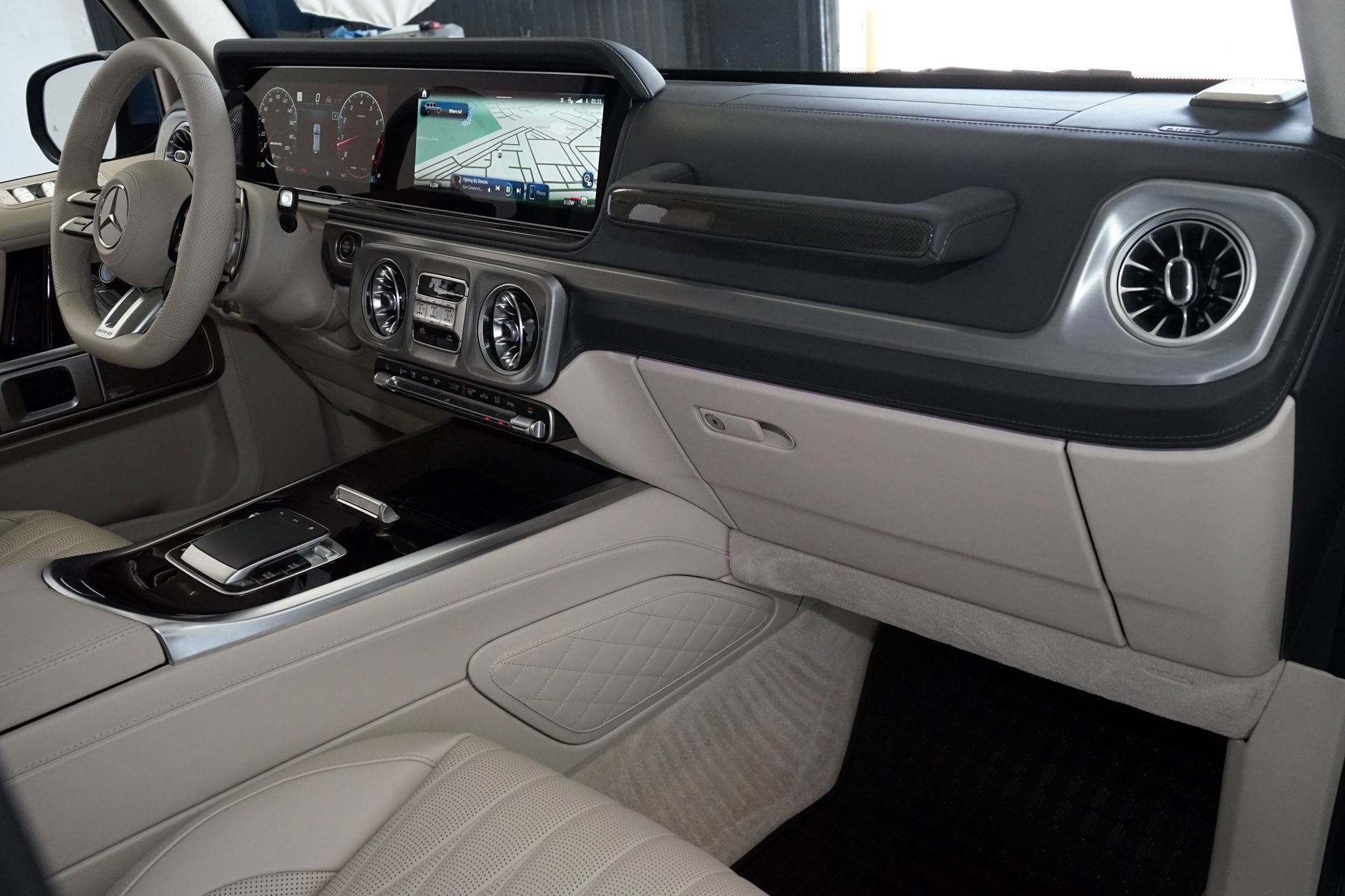 Used 2026 Mercedes-Benz G 63 AMG 4MATIC image 11