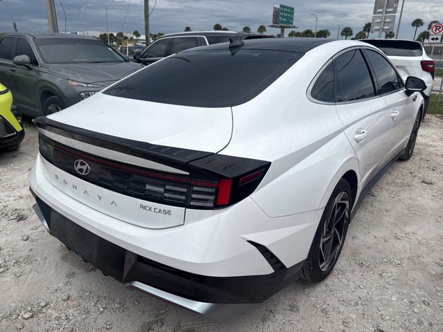 Certified 2024 Hyundai Sonata SEL w/ Convenience Package FWD image 7