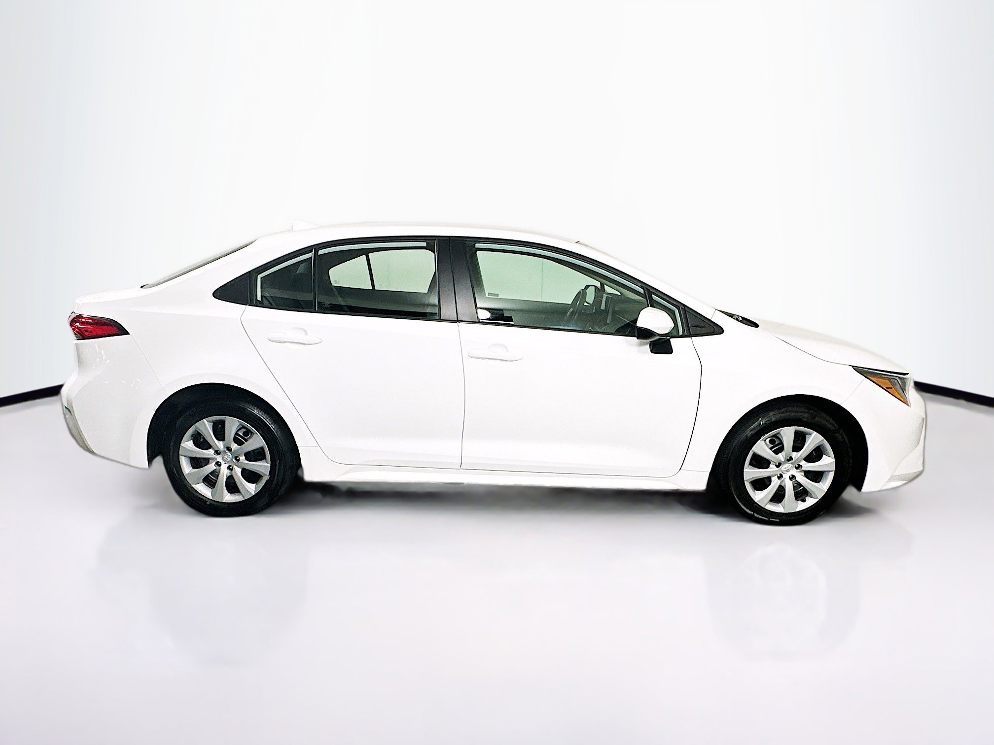 Used 2024 Toyota Corolla LE image 10