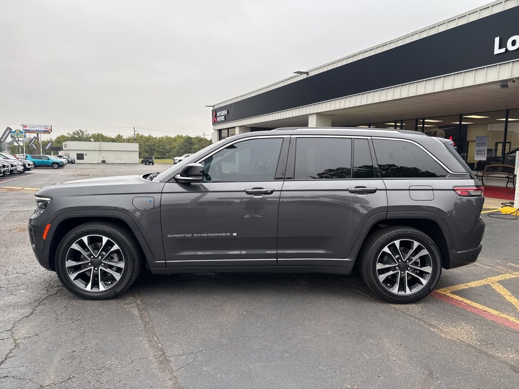 Used 2022 Jeep Grand Cherokee Overland w/ Luxury Tech Group IV image 11