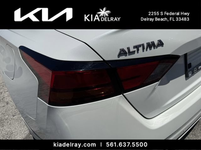 Used 2024 Nissan Altima 2.5 SV w/ SV Premium Package FWD image 7