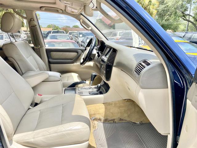 Used 2003 Toyota Land Cruiser AWD/4WD image 35