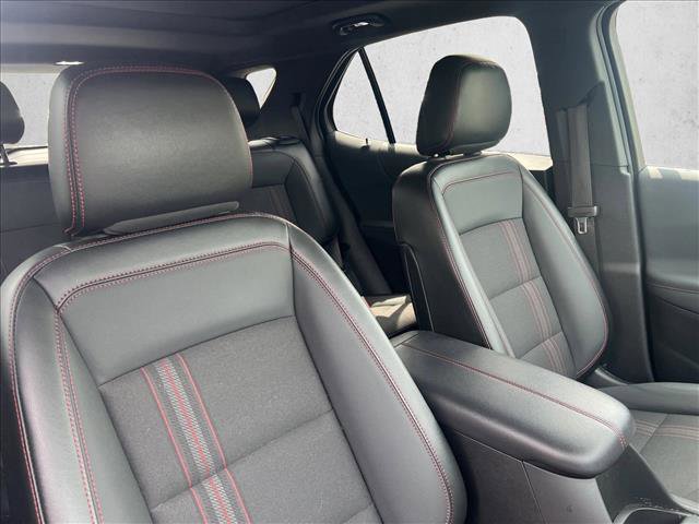 Used 2023 Chevrolet Equinox RS image 24