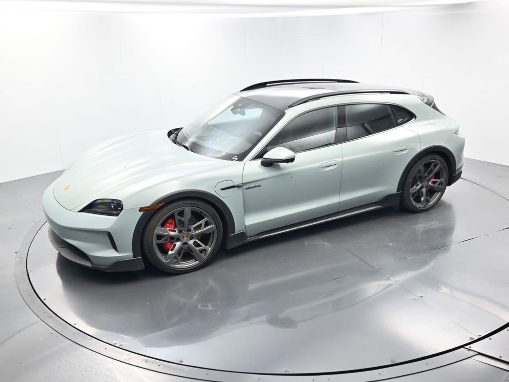 Certified 2025 Porsche Taycan 4S AWD/4WD image 32