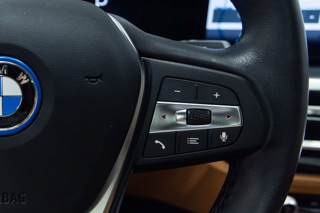 Used 2024 BMW i4 eDrive35 w/ Premium Package RWD image 16