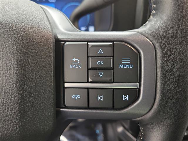 Used 2023 Ford F250 Lariat w/ Lariat Ultimate Package AWD/4WD image 27