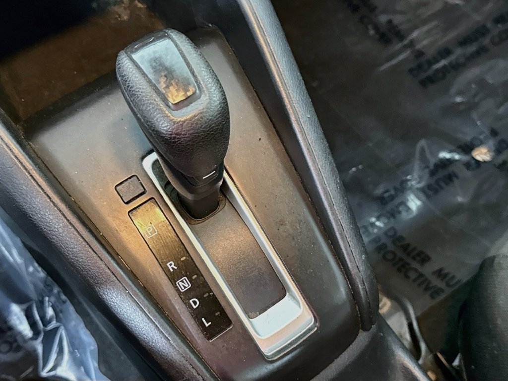Used 2022 Nissan Versa S FWD image 19