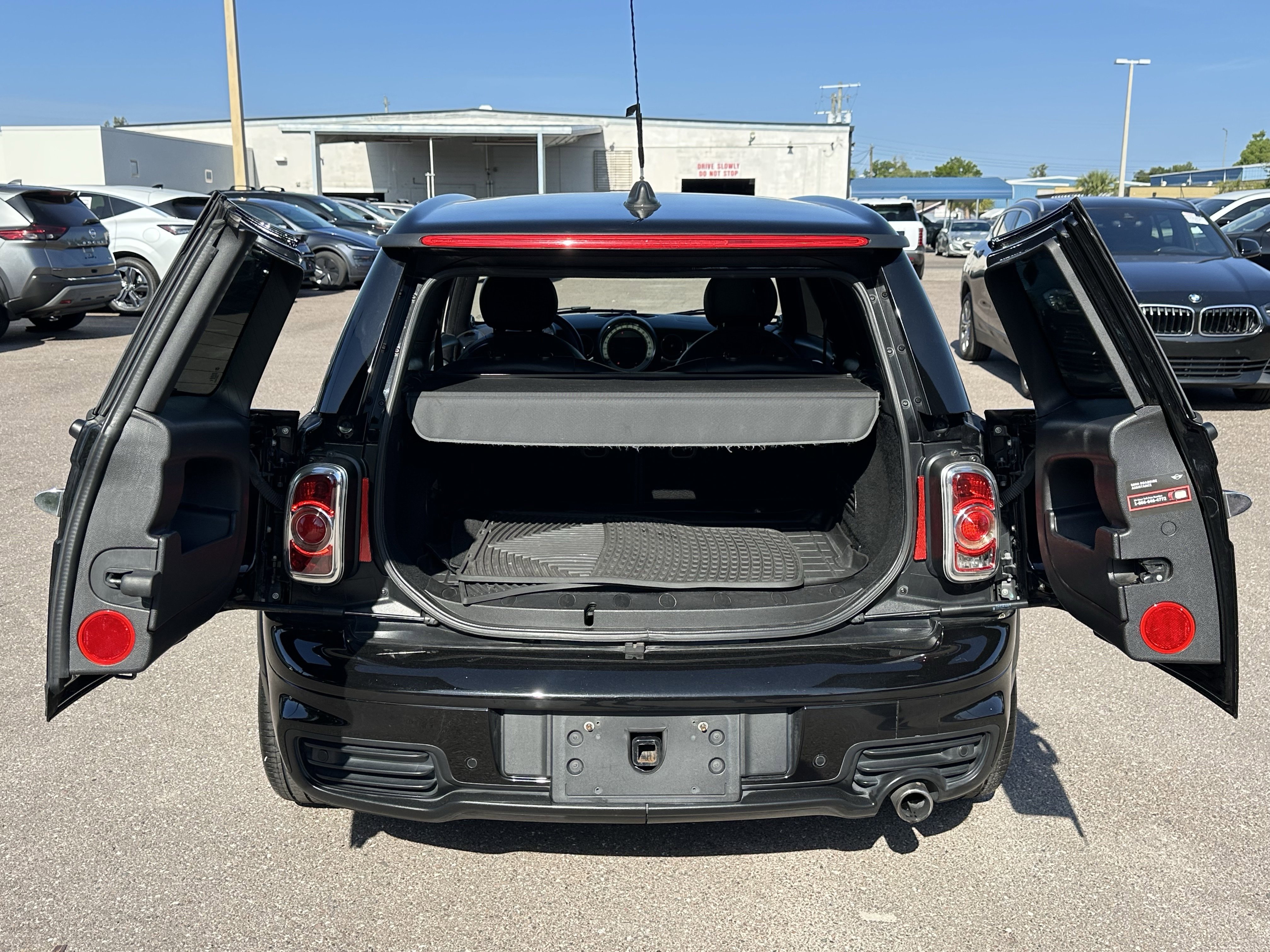 Used 2014 MINI Cooper Clubman image 11