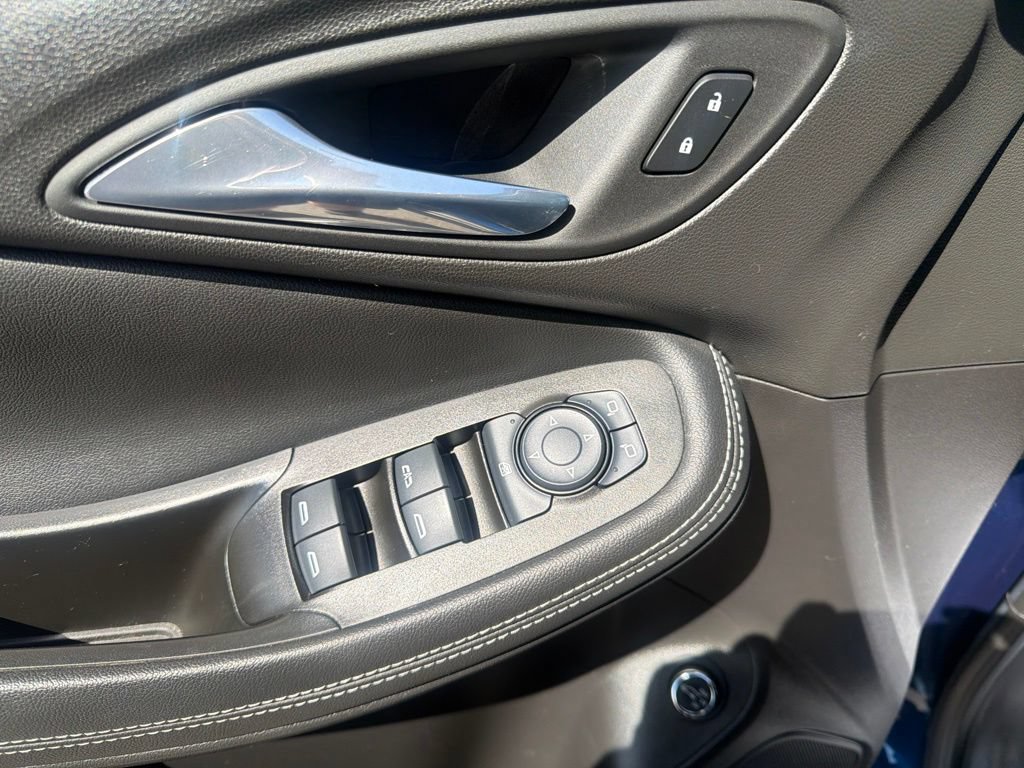 Used 2022 Buick Encore GX Select FWD image 10