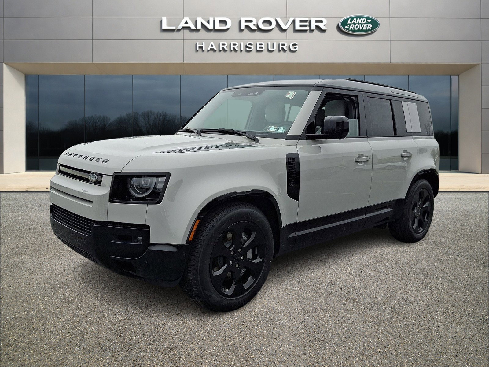 New 2026 Land Rover Defender 110 X-Dynamic SE AWD/4WD image 1
