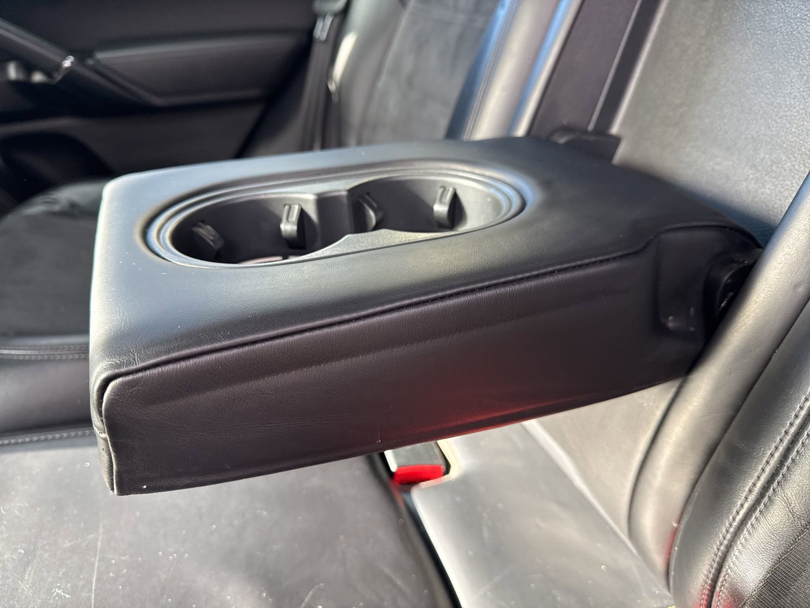 Used 2017 Porsche Cayenne image 15