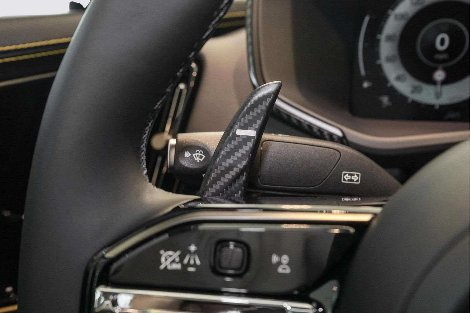 New 2026 Aston Martin DBX 707 AWD/4WD image 32