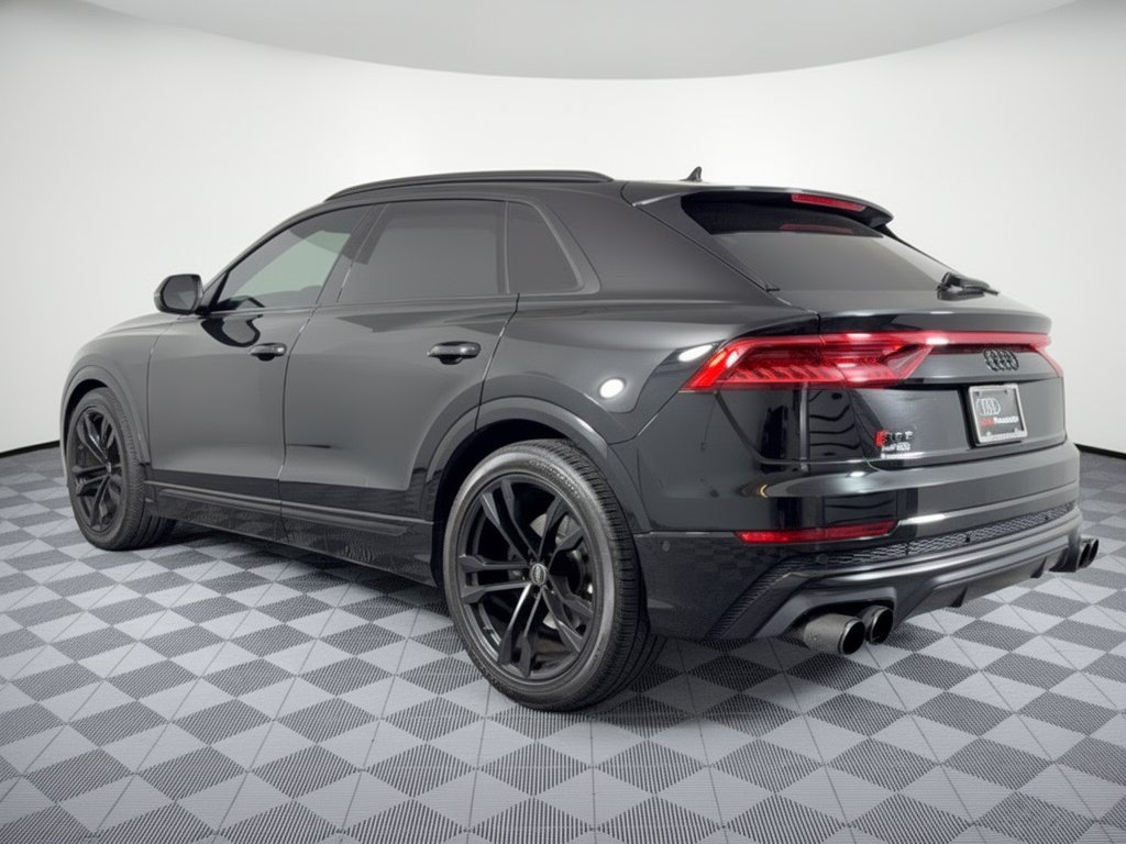 Used 2023 Audi SQ8 Prestige AWD/4WD image 3