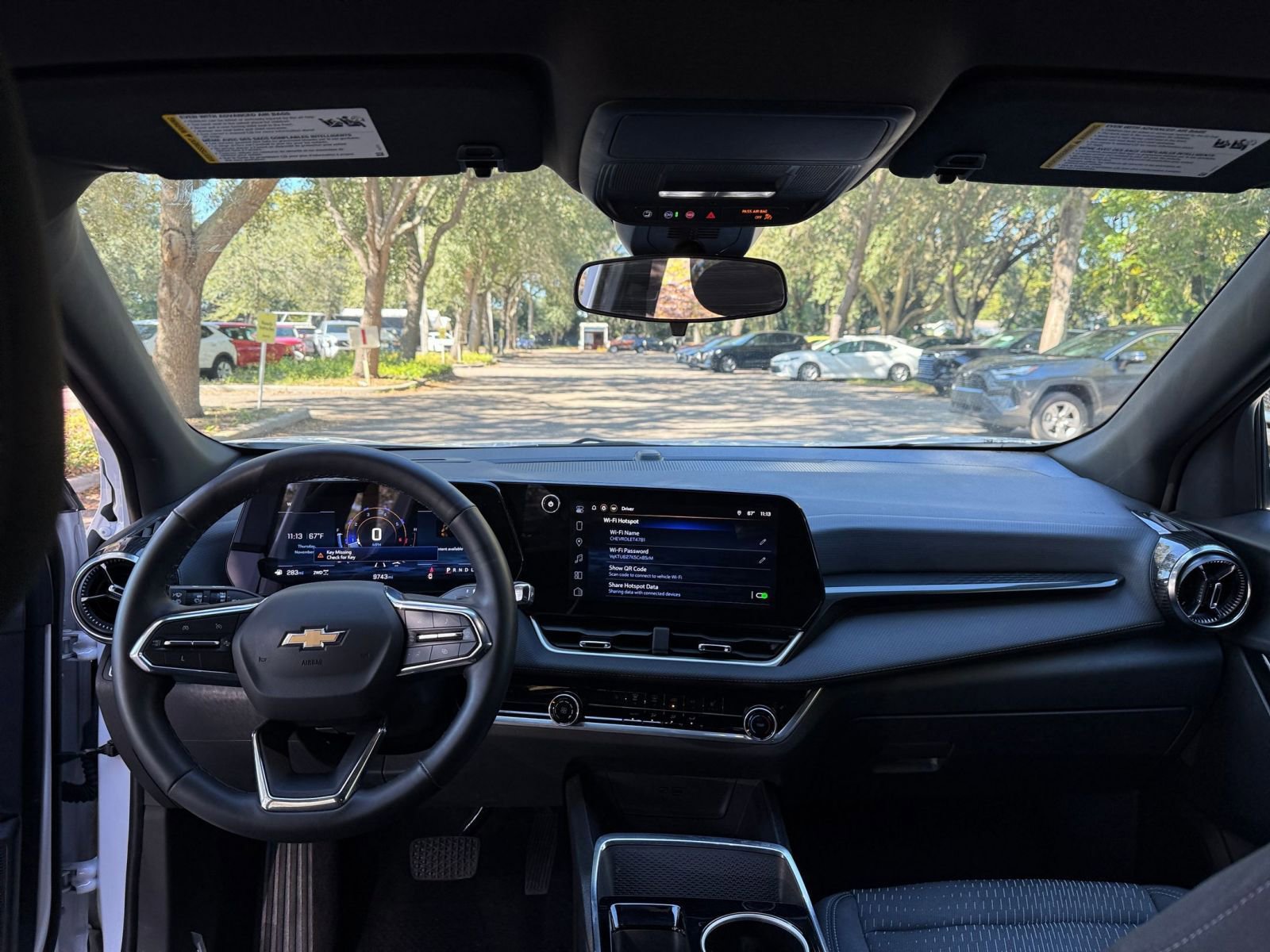 Used 2025 Chevrolet Equinox LT image 27