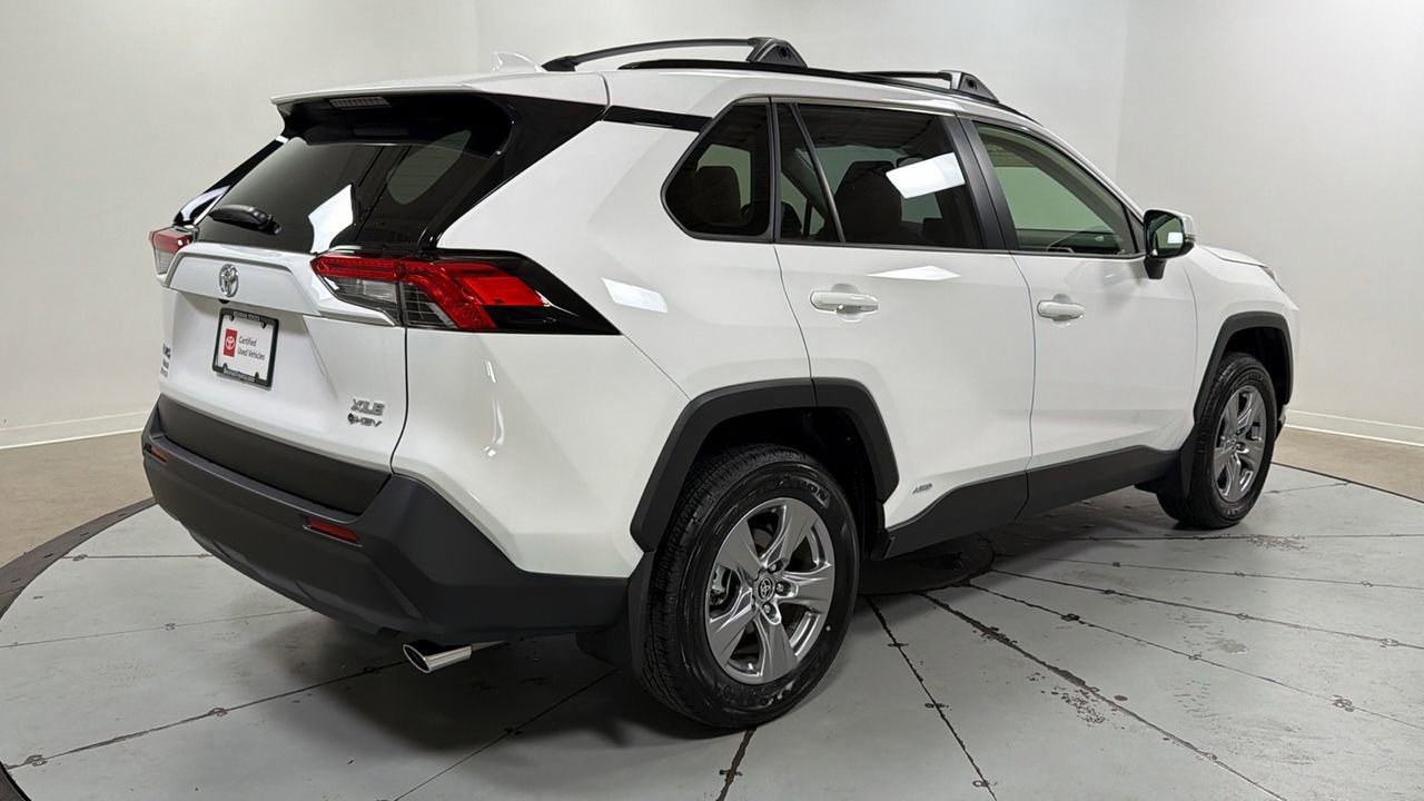 Certified 2025 Toyota RAV4 XLE w/ Convenience Package image 5