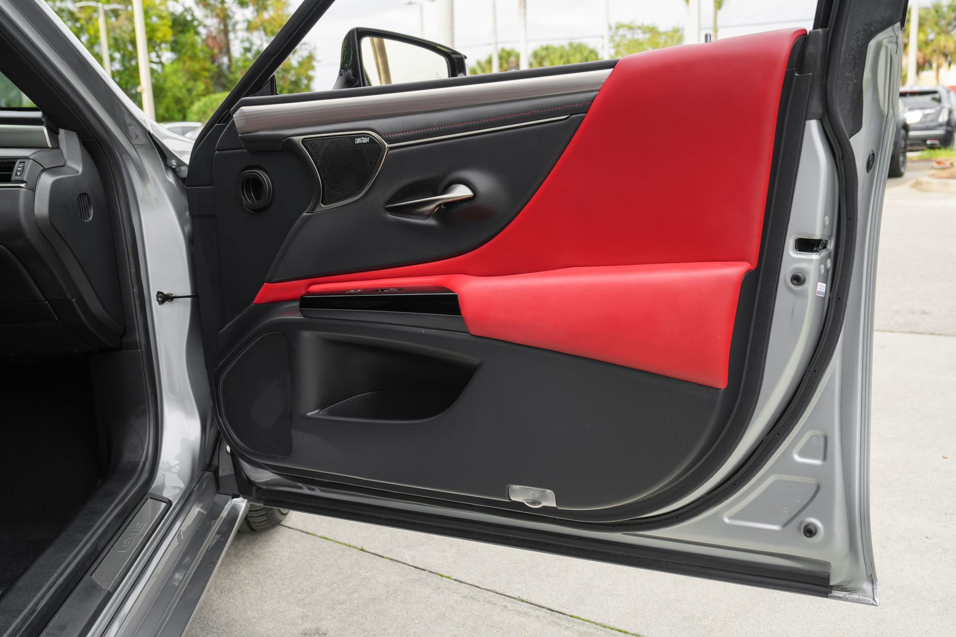 Used 2022 Lexus ES 350 F Sport w/ Accessory Package 2 image 40