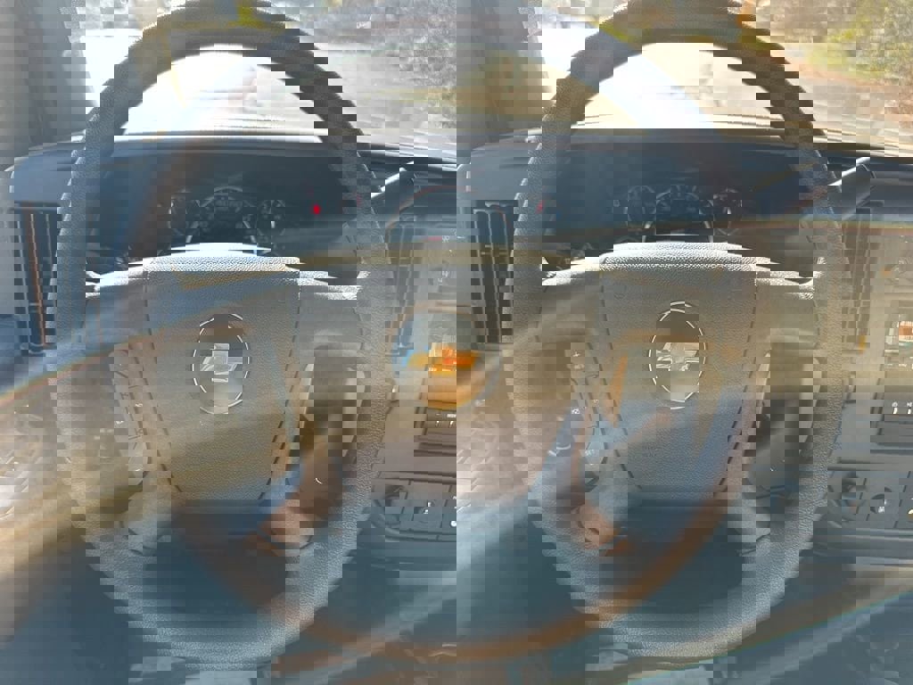 New 2025 Chevrolet Express 2500 WT w/ Driver Convenience Package image 24