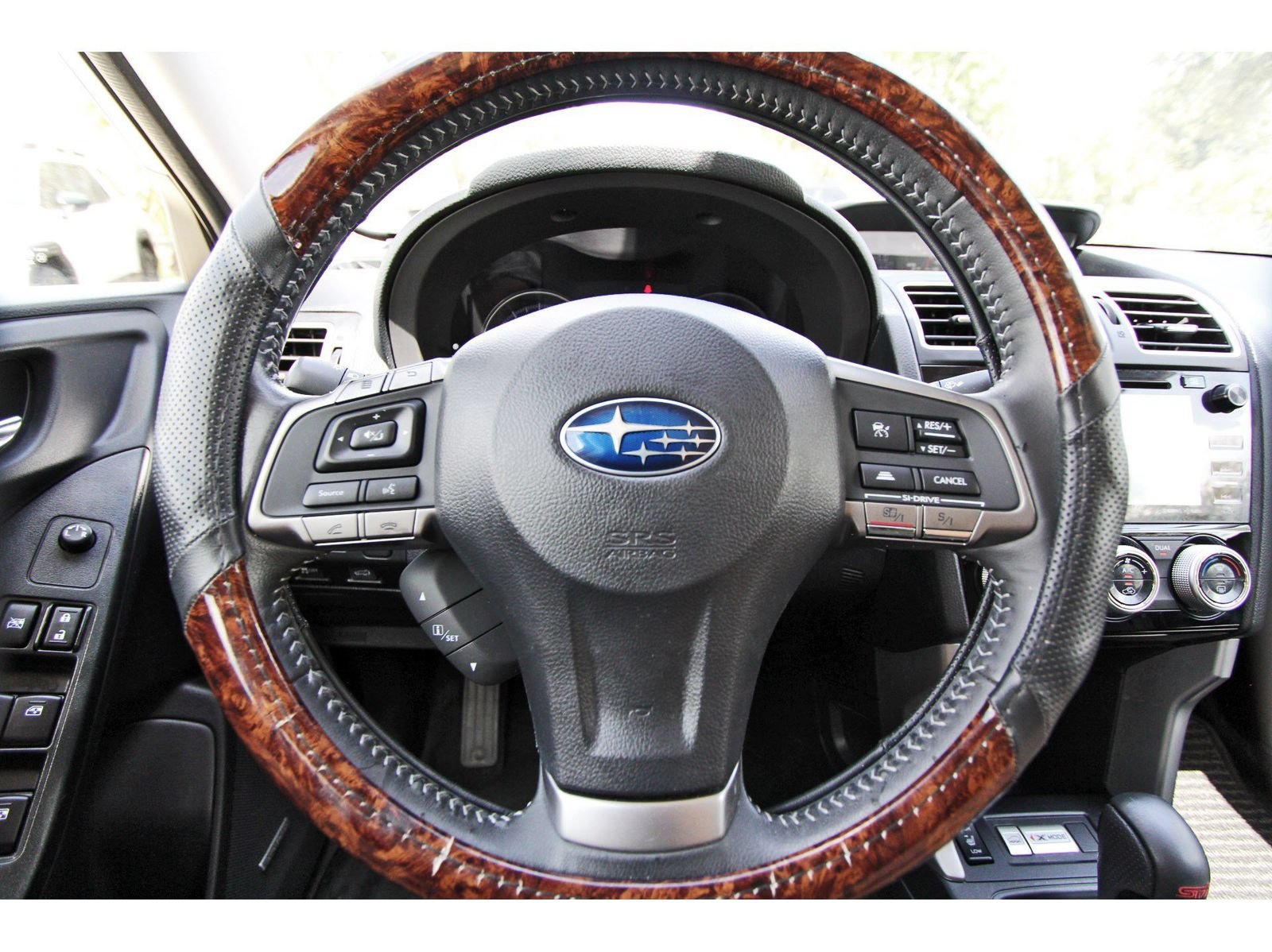 Used 2016 Subaru Forester 2.0XT Touring w/ Eyesight & Navigation System AWD/4WD image 12