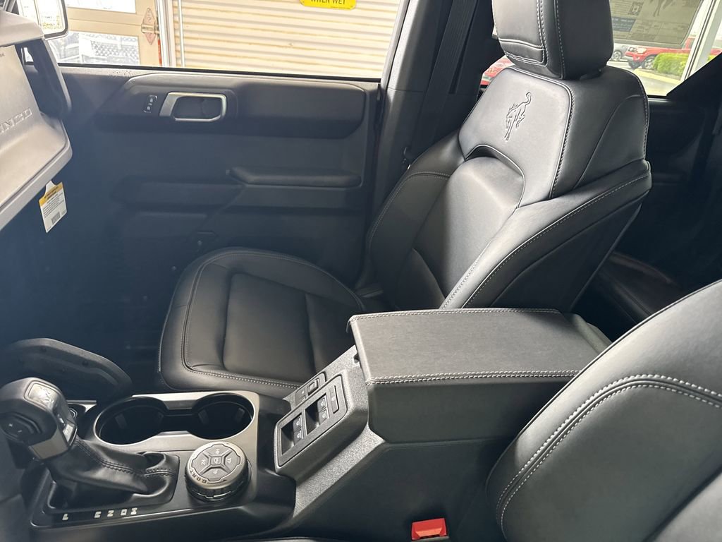 New 2025 Ford Bronco Badlands w/ Sasquatch Package image 26