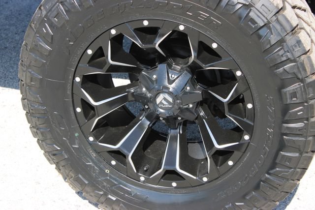Used 2022 Ford F250 Platinum w/ Tremor Off-Road Package AWD/4WD image 34