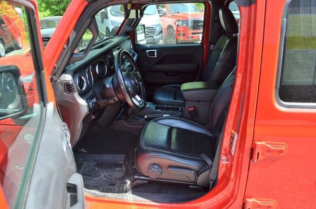 Used 2021 Jeep Wrangler Unlimited Sahara AWD/4WD image 17