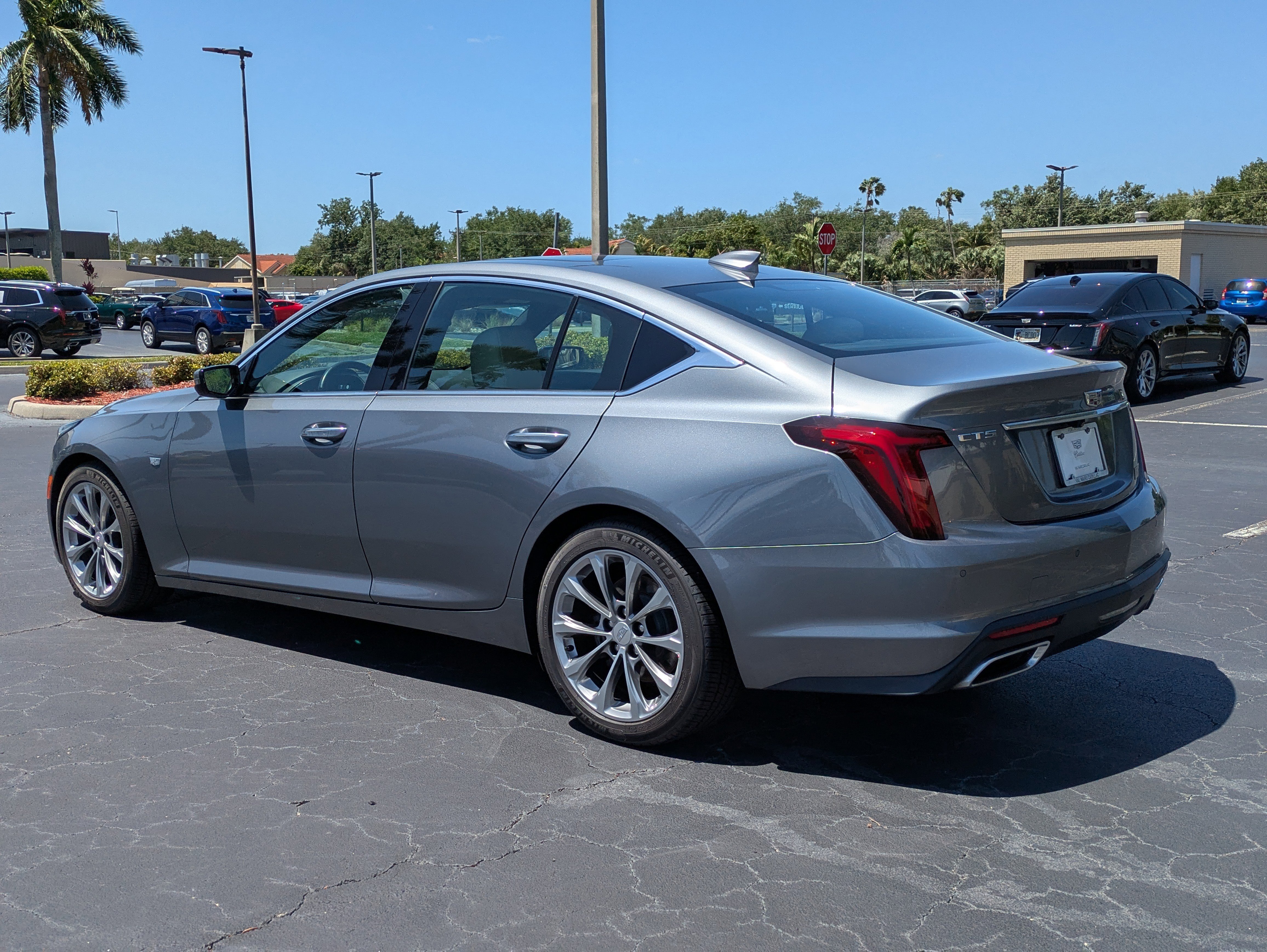 Used 2020 Cadillac CT5 Premium Luxury RWD image 4