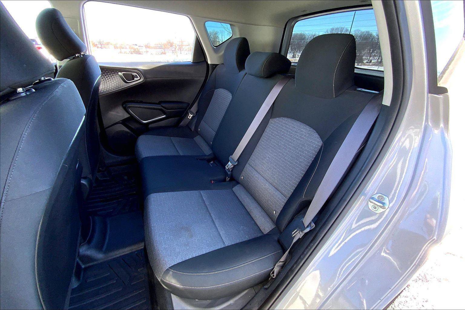 Used 2020 Kia Soul S image 21