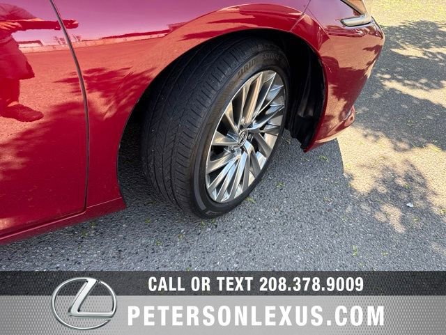 Used 2019 Lexus ES 350 w/ Accessory Package FWD image 10
