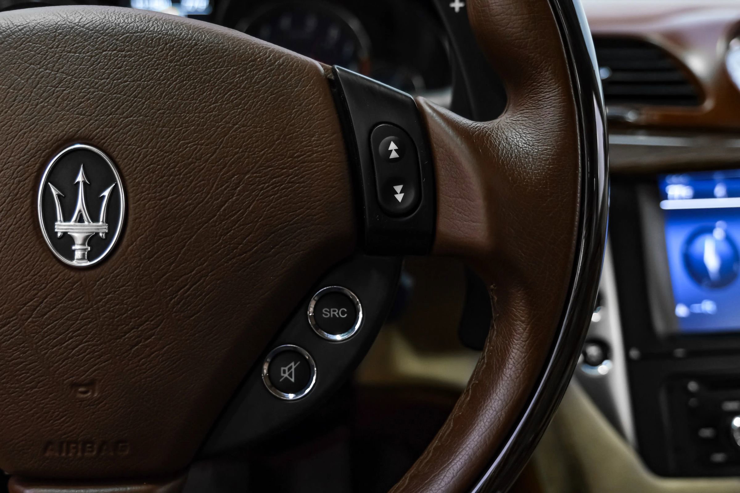 Used 2013 Maserati GranTurismo Sport RWD image 12