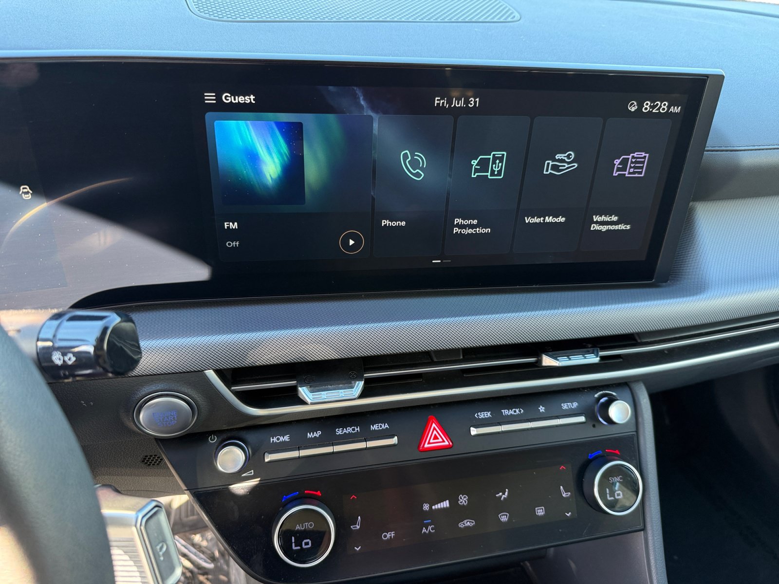 Used 2024 Hyundai Sonata SEL FWD image 12