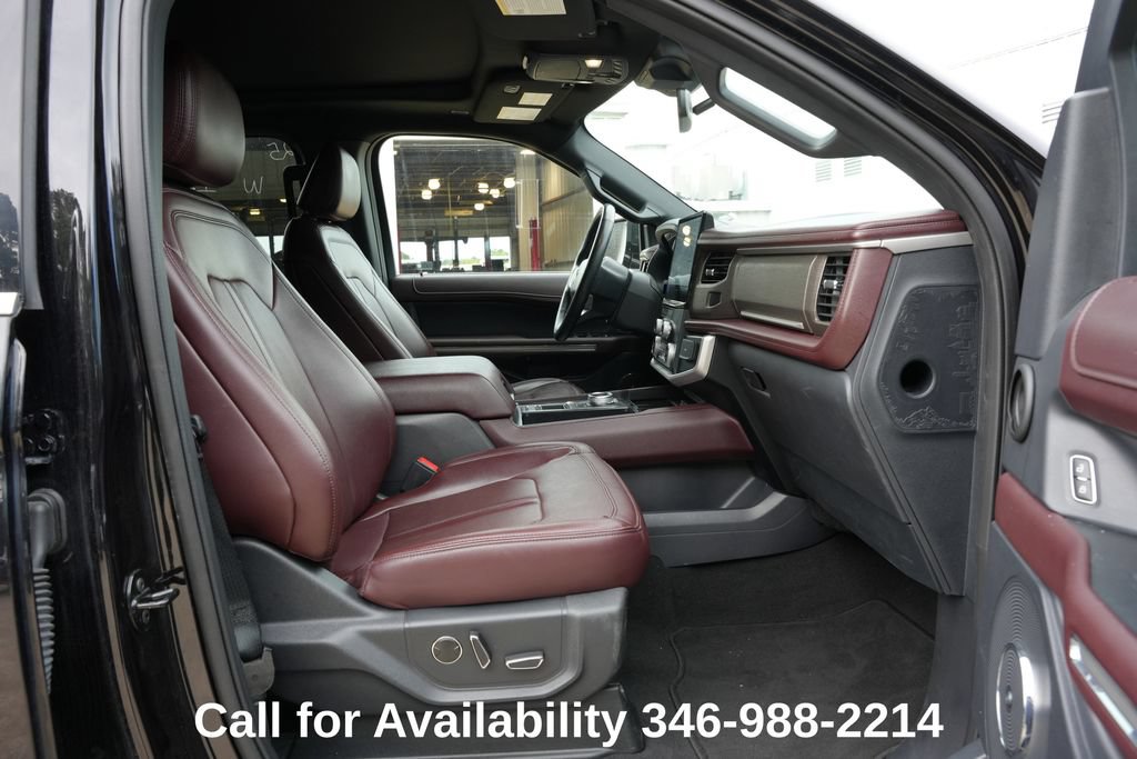 Used 2024 Ford Expedition Max Limited RWD image 24