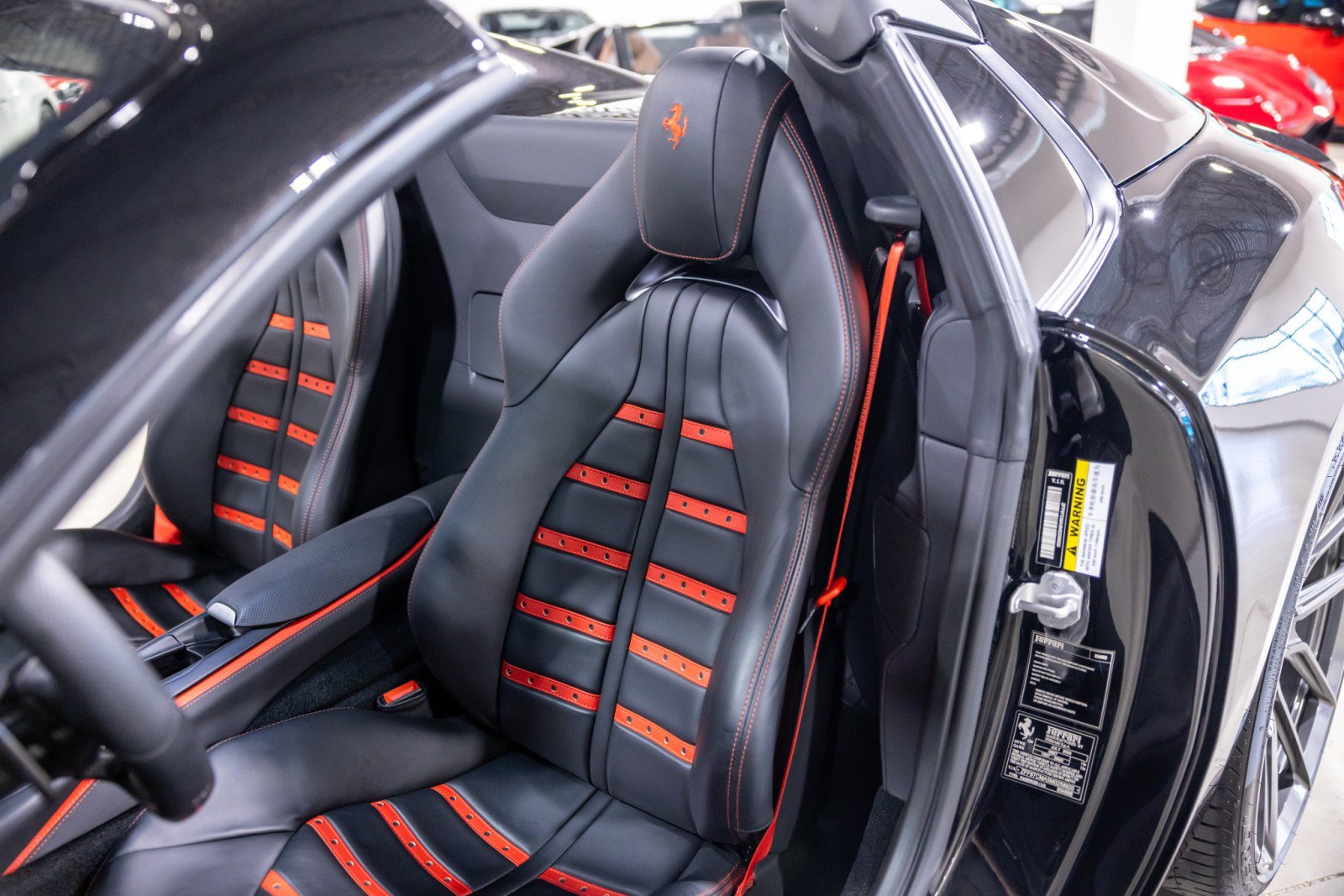 Used 2021 Ferrari 812 GTS RWD image 38