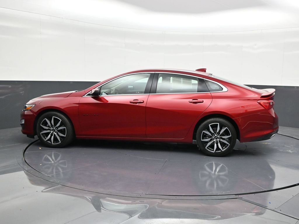 Used 2024 Chevrolet Malibu RS image 2