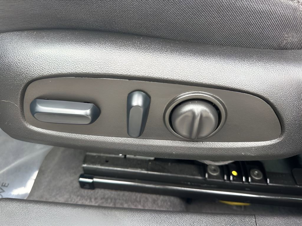 Used 2024 Chevrolet Malibu LT image 10