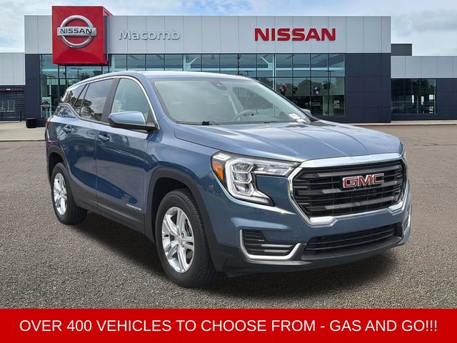 Used 2024 GMC Terrain SLE AWD/4WD image 1