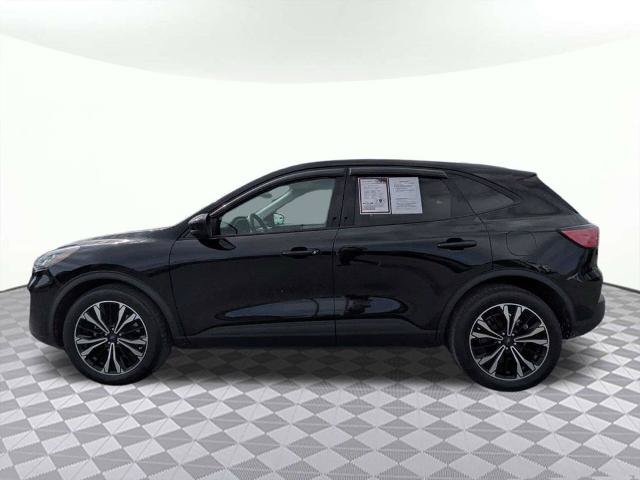 Certified 2022 Ford Escape SE w/ SE Sport Appearance Package FWD image 6