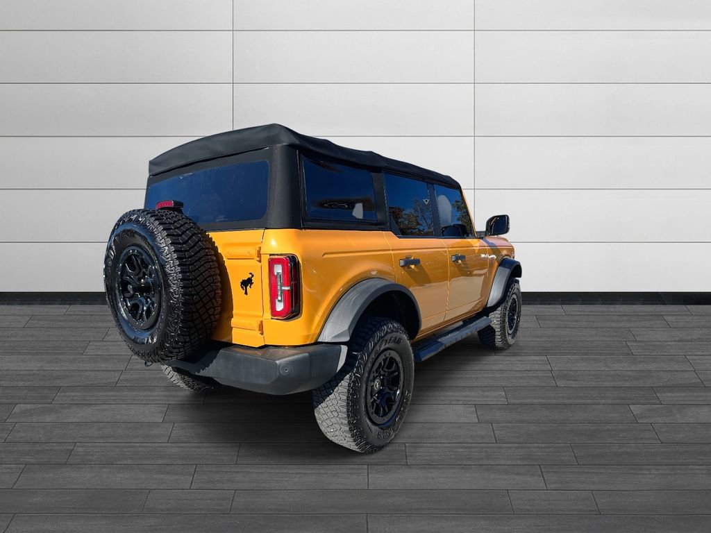 Used 2022 Ford Bronco Wildtrak image 3