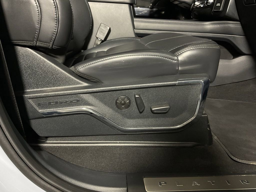 Used 2026 Ford F350 Platinum image 39